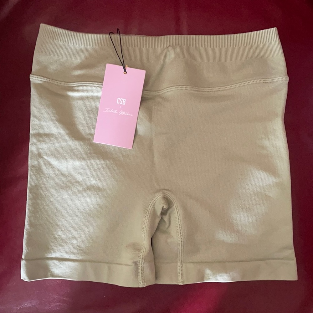 Seamless shorts from crop shop boutique in AUS